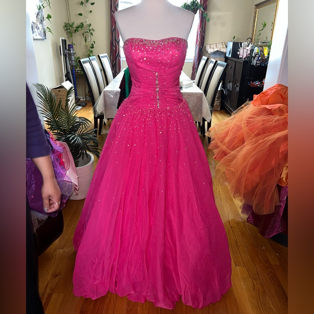 Hot pink dress for prom or sweet 16